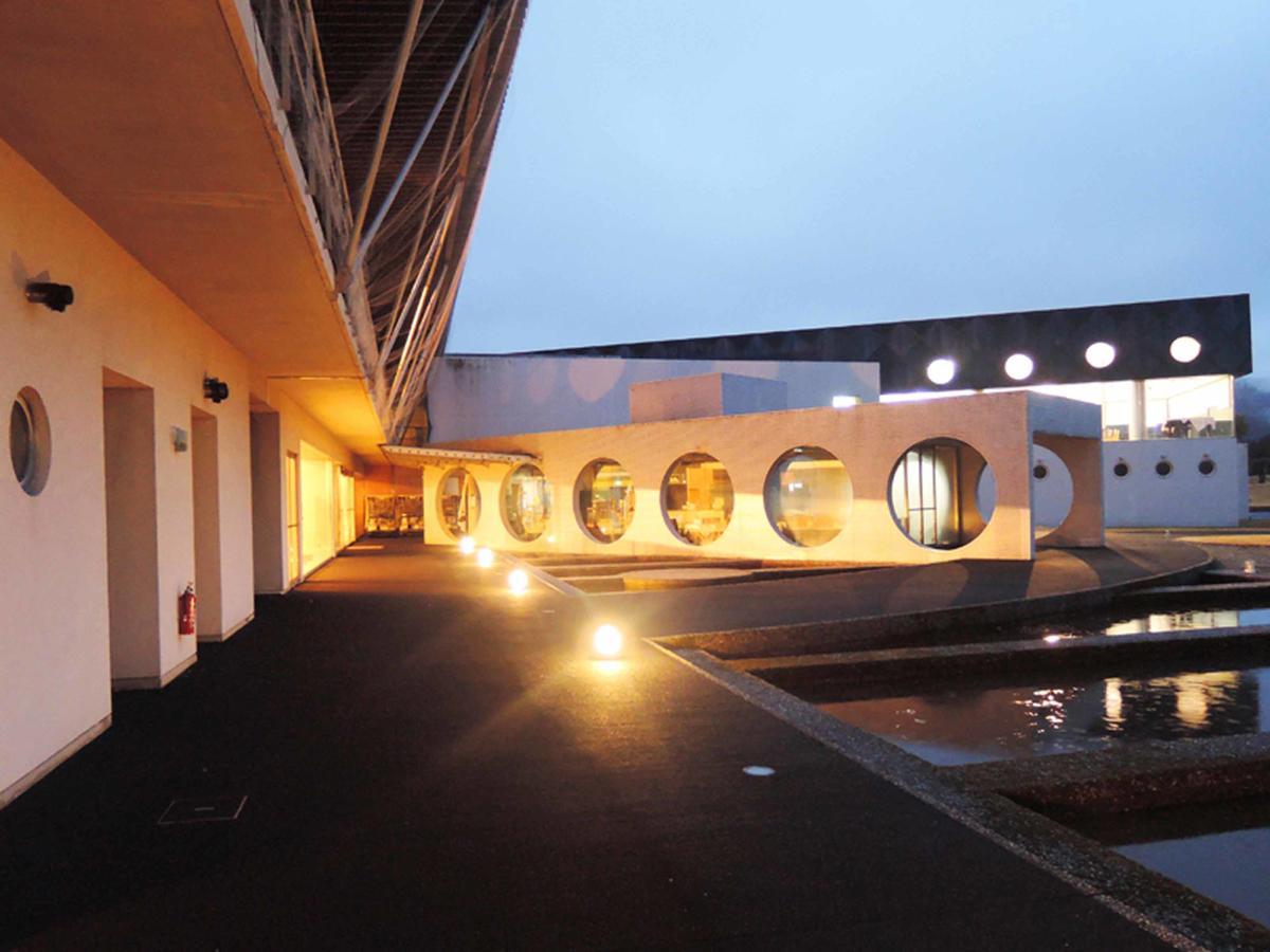 Miyazaki Kokusai Kuko Country Club Lodge Exterior foto